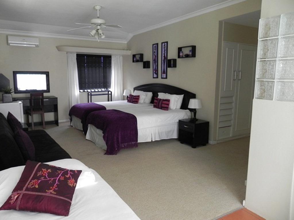 Kings Guest House Westville Bagian luar foto